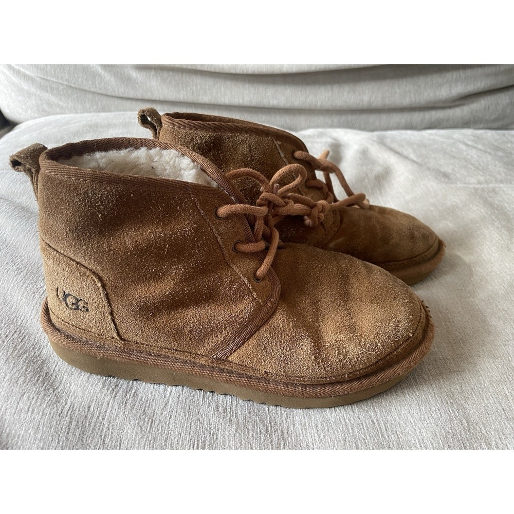 UGG Neumel II Short Chukkam Lace‎ Up Brown Boots Kids Size 3 UGG S/N 1017320K
